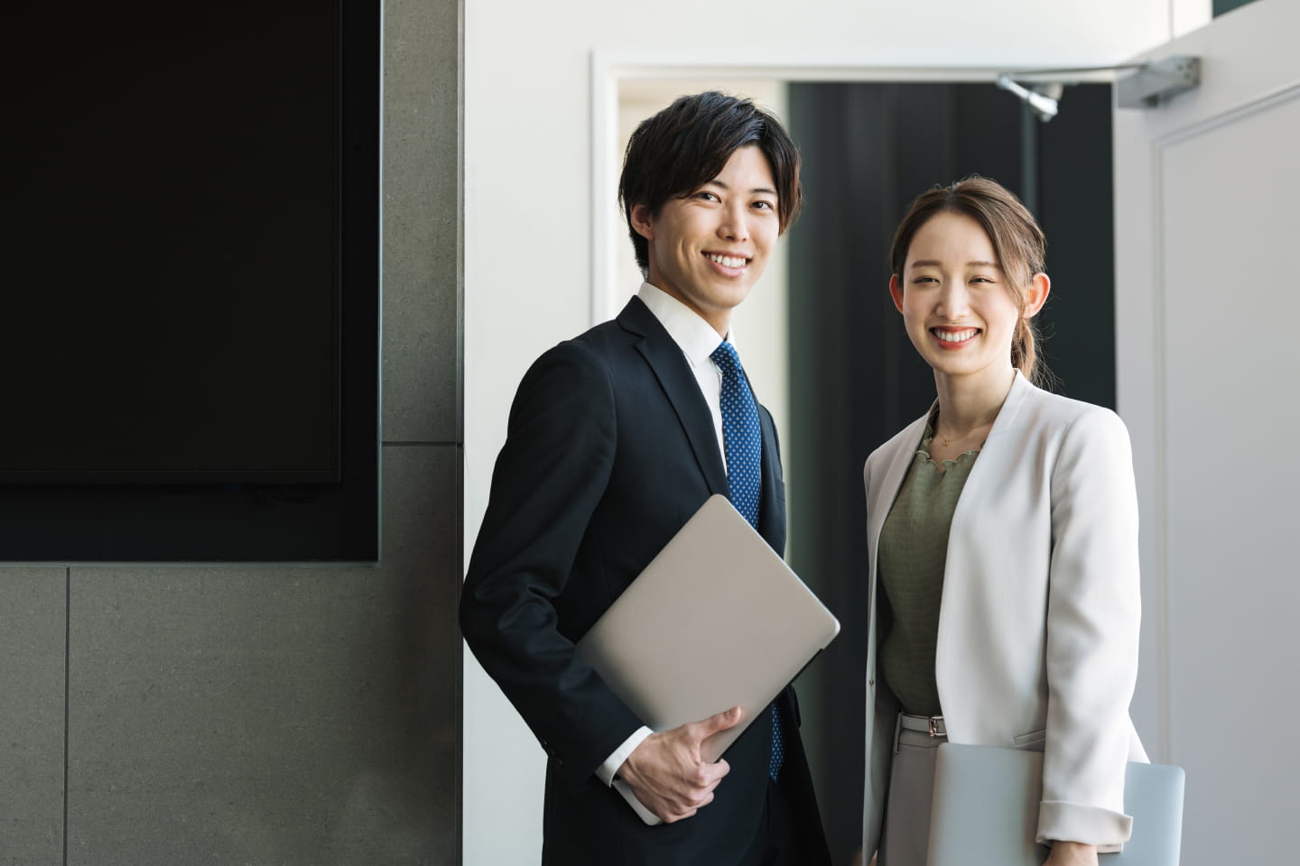 企業価値を最大限に伝える真の専門家による支援